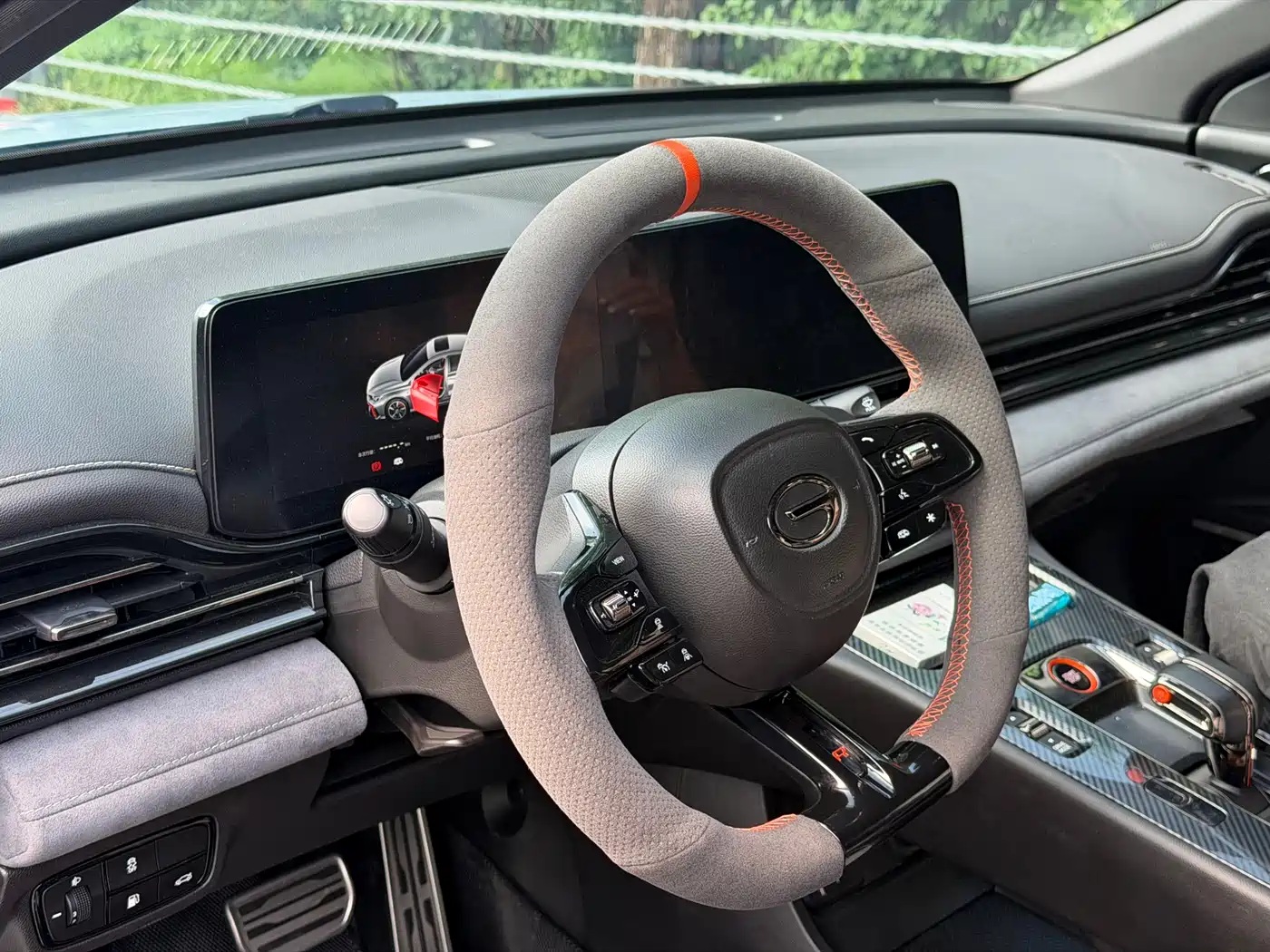 GAC Trumpchi Trumpchi Emkoo 2024 Model 400T Auto Shadow Leopard R MAX Edition фото 5