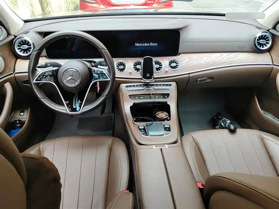 Mercedes-Benz E-Class 2021 Facelift E 300 L Sport Premium фото 12