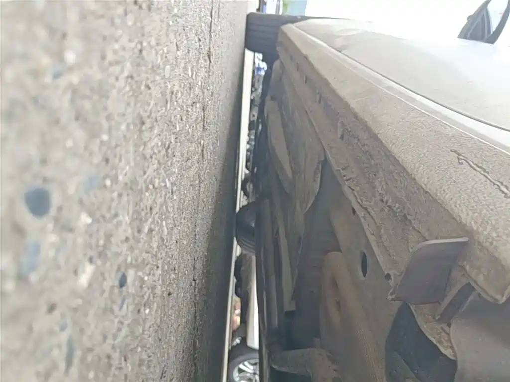 Buick GL6 2019 Model 18T 6-Seater Connected Luxury Version China V фото 22