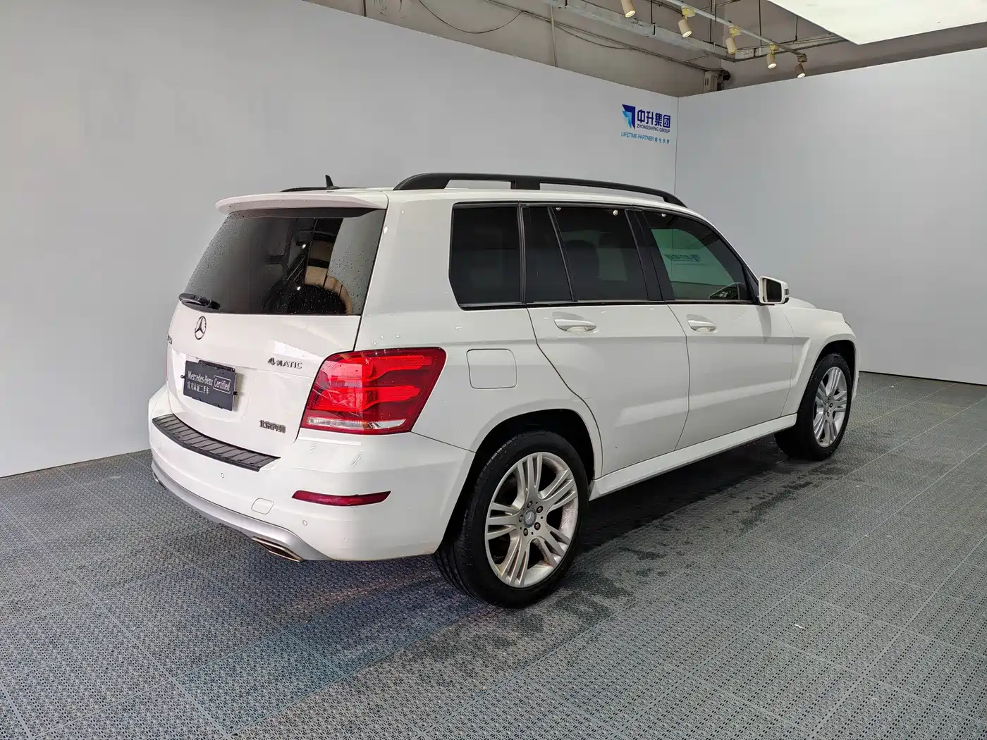 Mercedes-Benz GLK-Class 2014 GLK 260 4MATIC Dynamic фото 6