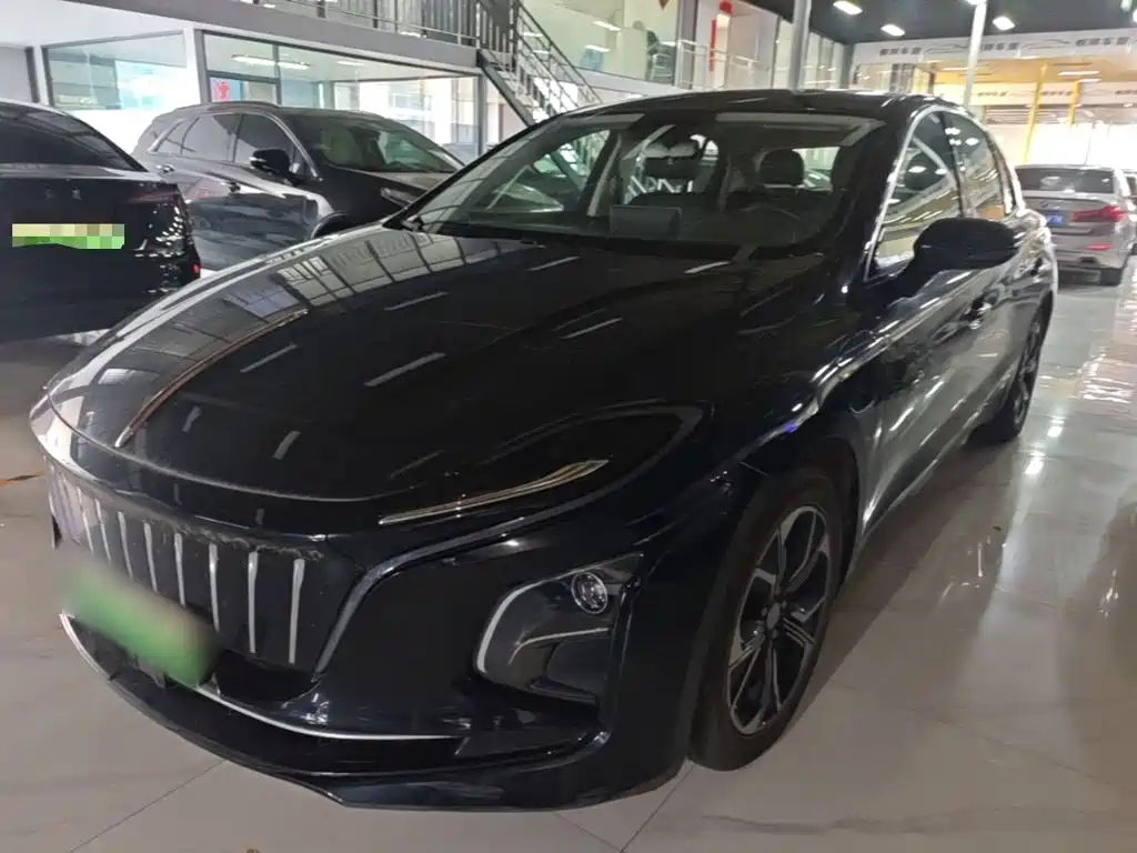 Hongqi E-QM5 2023 Facelift Basic Travel Edition