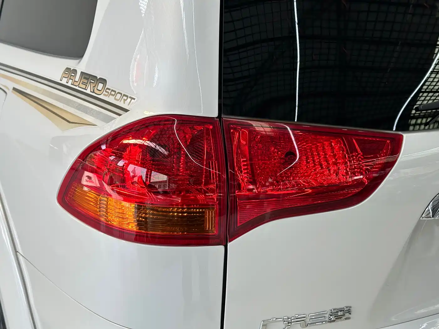 Mitsubishi Pajero Sport 2013 3.0L Automatic 4WD Flagship фото 10