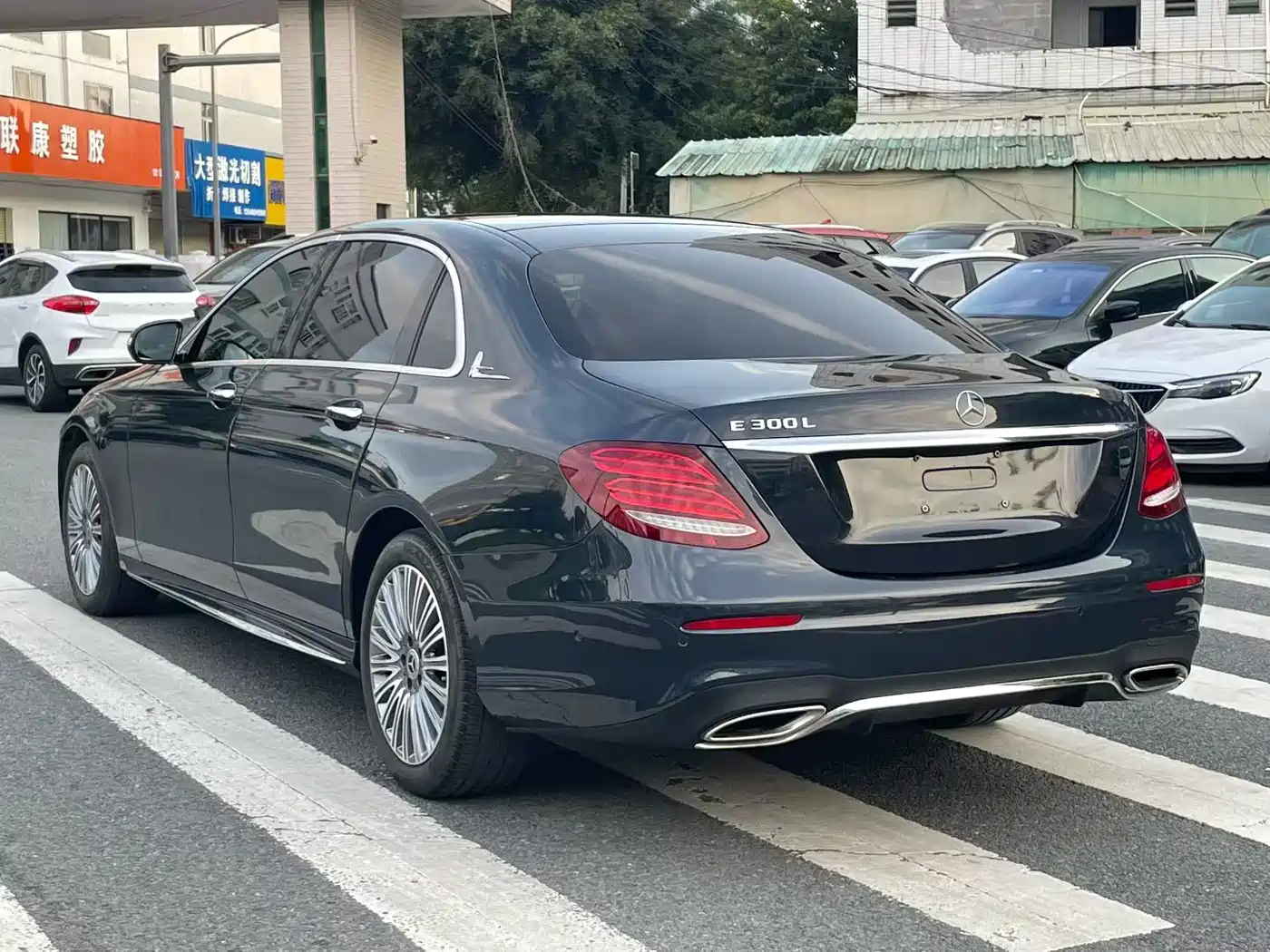 Mercedes-Benz E-Class 2019 Facelift E 300 L Sport Luxury фото 18
