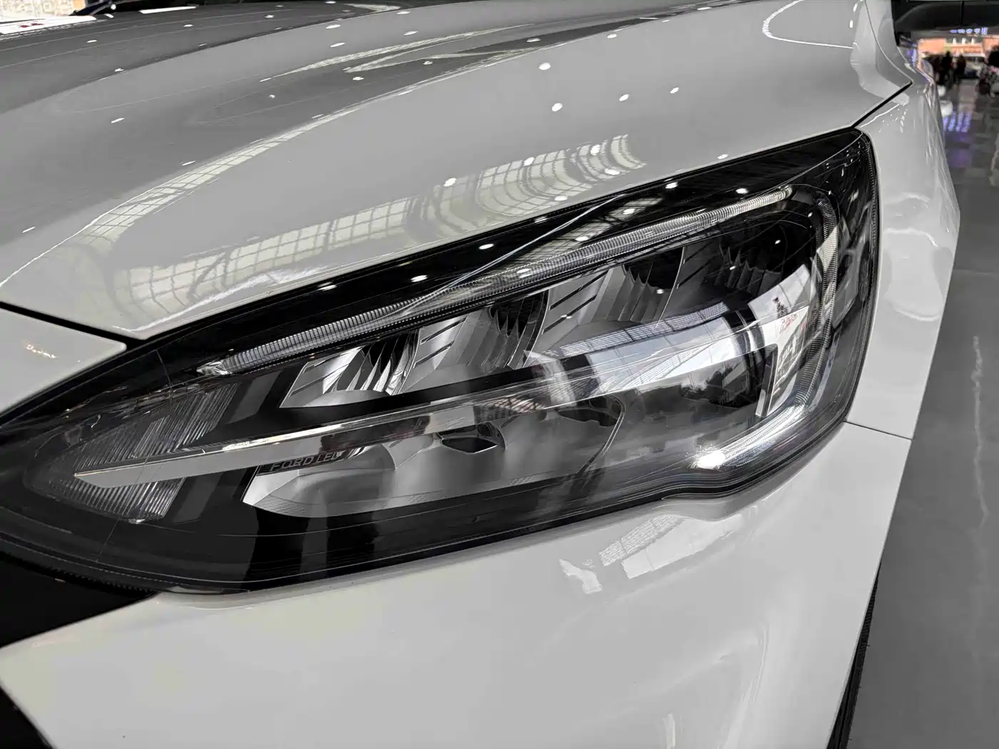 Ford Focus 2022 2021 Sedan EcoBoost 180 Auto Trend