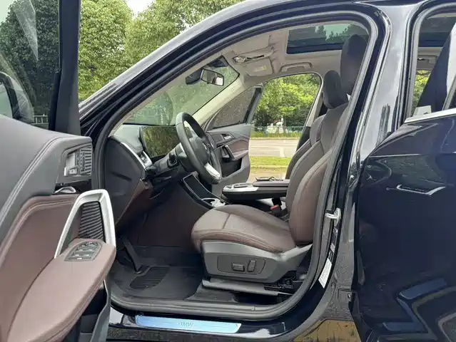 BMW X1 2023 sDrive20Li X Design Package — фото 5