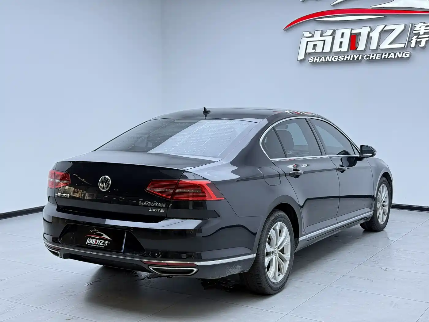 Volkswagen Magotan 2019 330TSI DSG Luxury Class China VI фото 7
