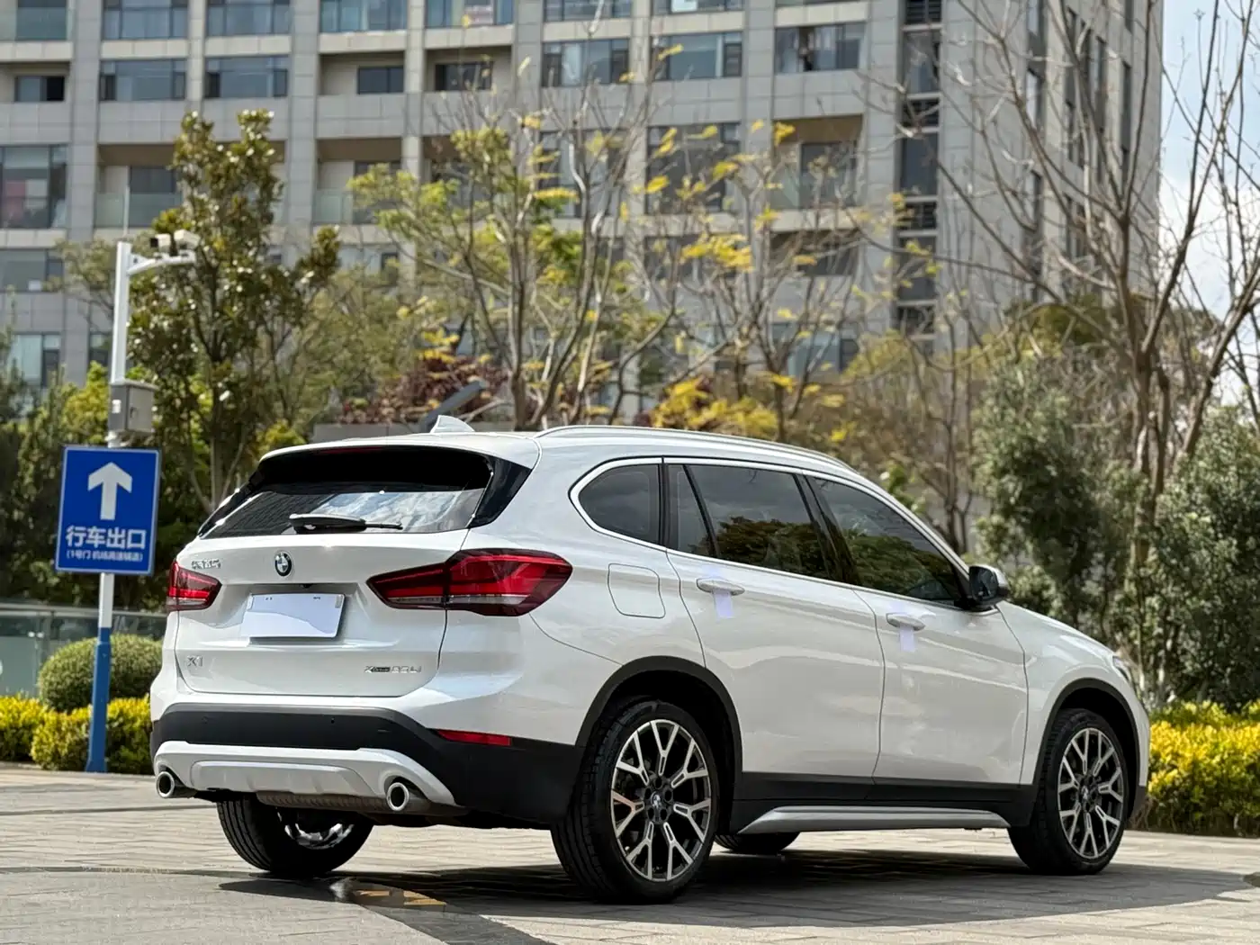 BMW X1