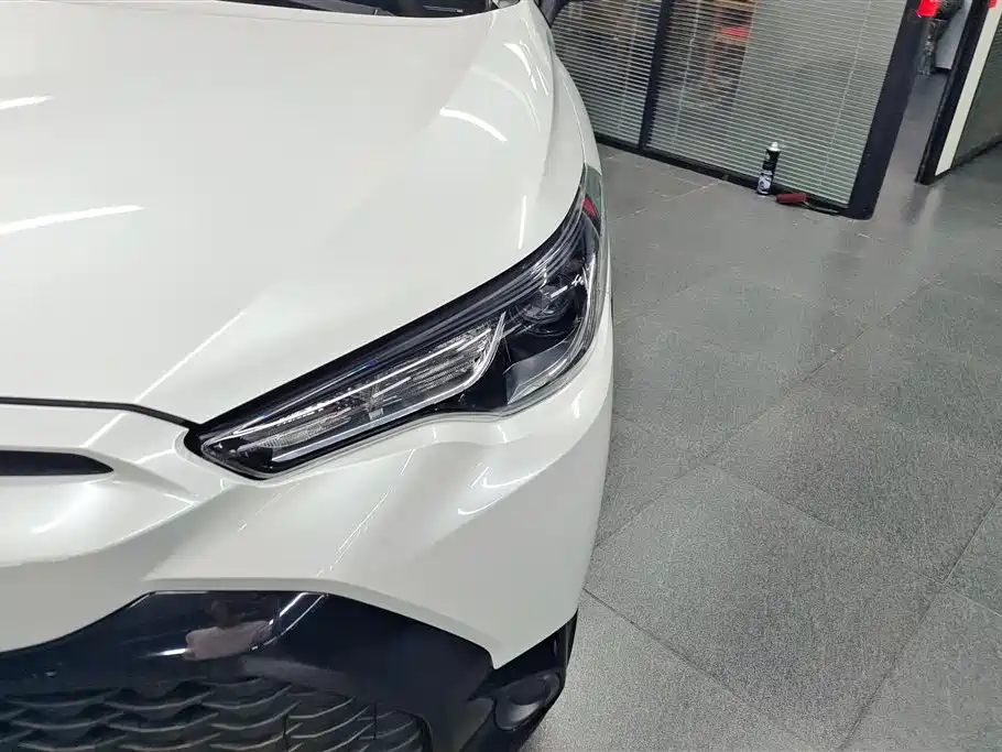 Toyota Frontlander 2023 2.0L CVT Leading Edition фото 5