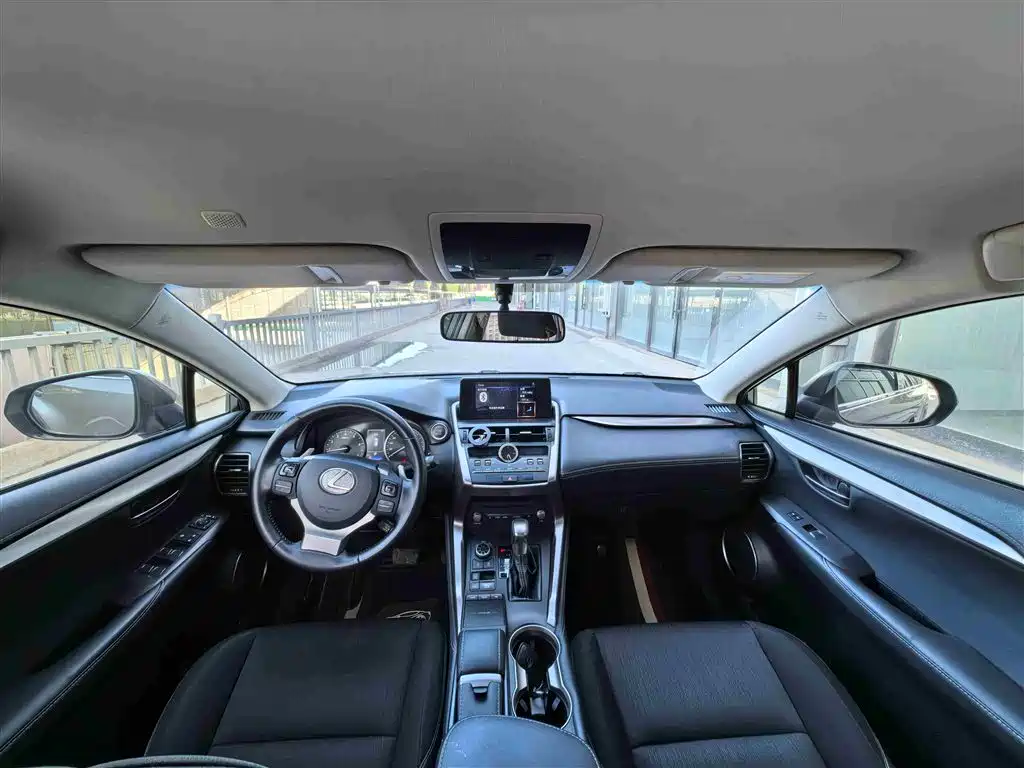 Lexus NX 2017 200 FWD Sharp Edition фото 10