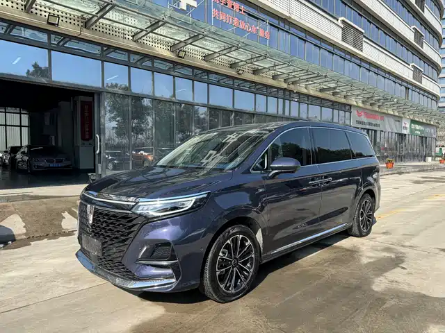 Roewe iMAX8 2022 400TGI Ultimate Edition