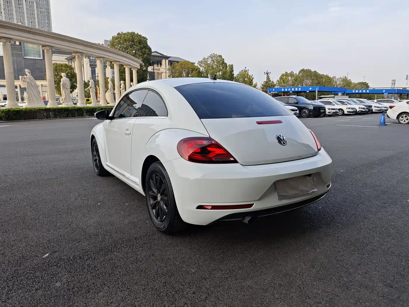 Volkswagen Beetle 2017 180TSI Enjoy фото 13