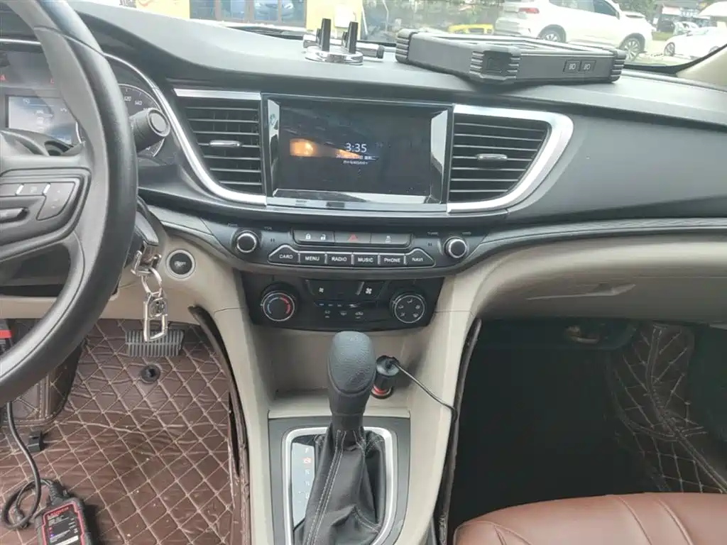 Buick Excelle 2015 15N Automatic Elite фото 13