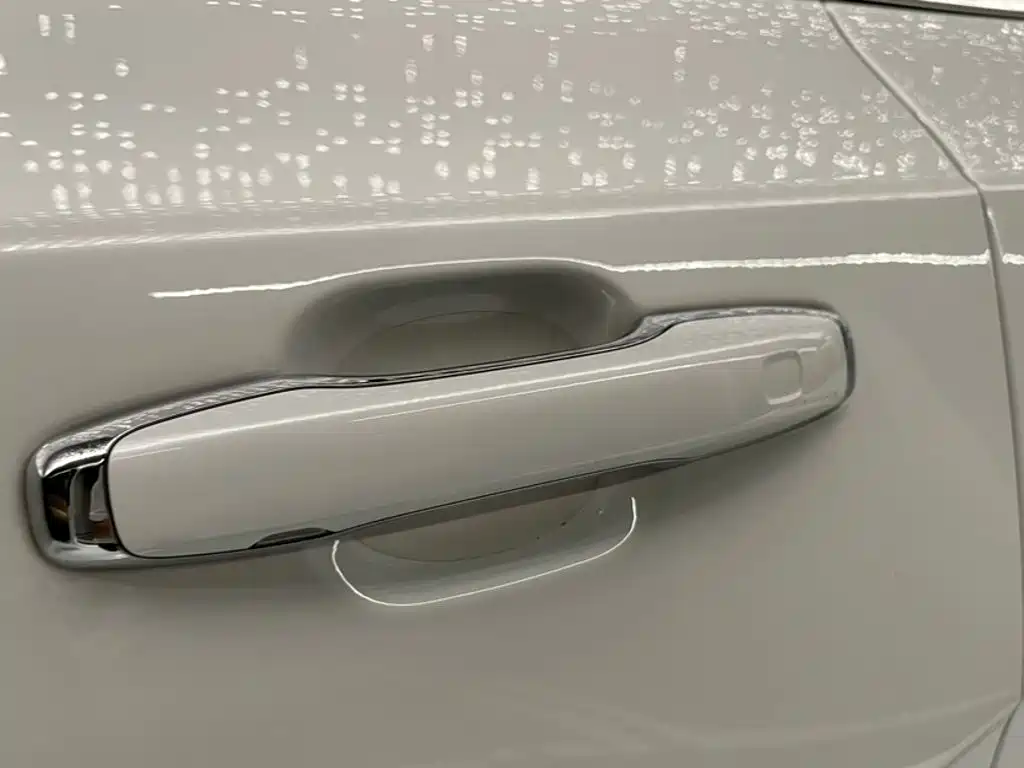 Фото 22 - Volvo XC90
