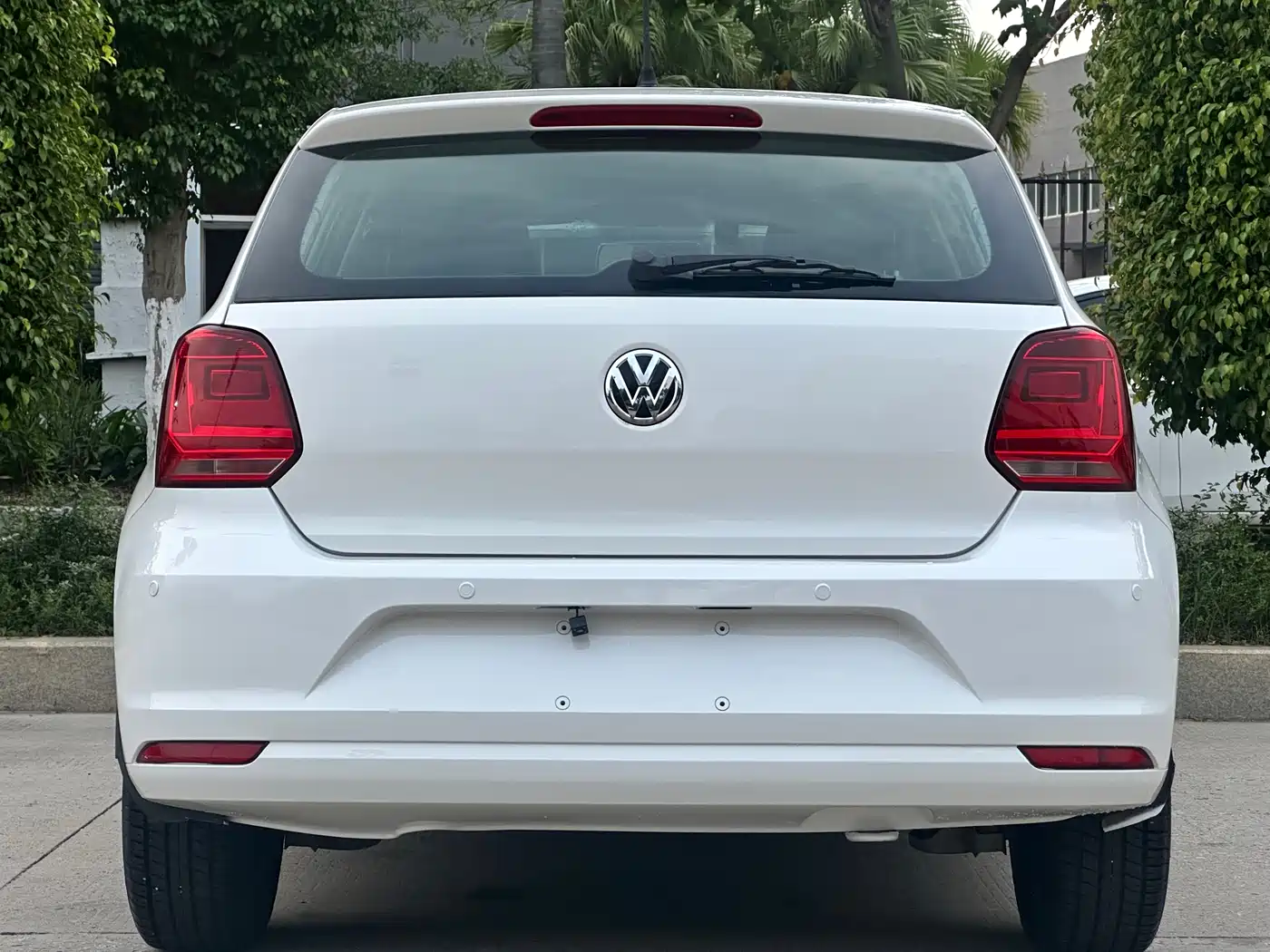 Volkswagen Polo 2016 1.4L Manual Trend фото 8