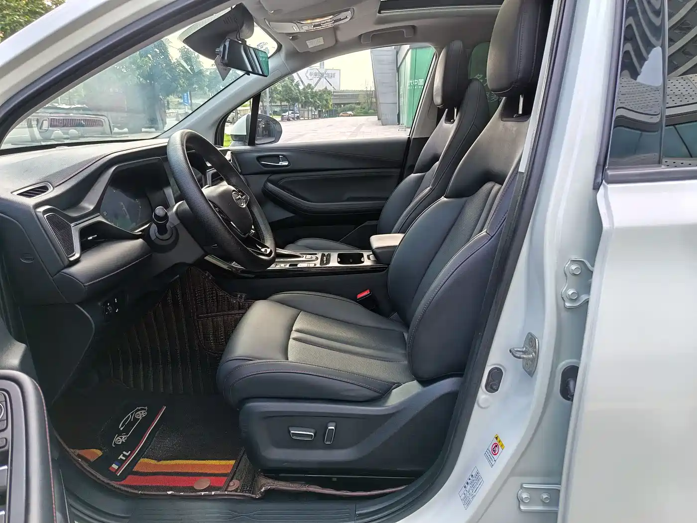 GAC Trumpchi Trumpchi GS4 2020 270T Automatic Smart Connect Tech Version фото 7