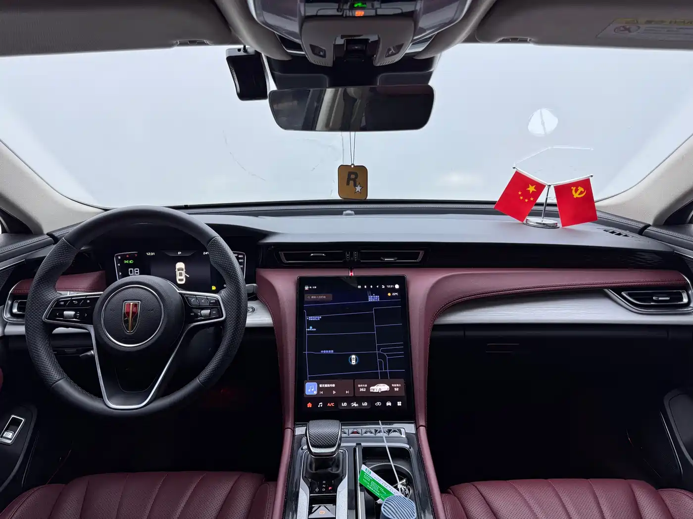 Hongqi H5 2024 1.5T DCT Smart Connect Flag Rhythm Edition фото 5