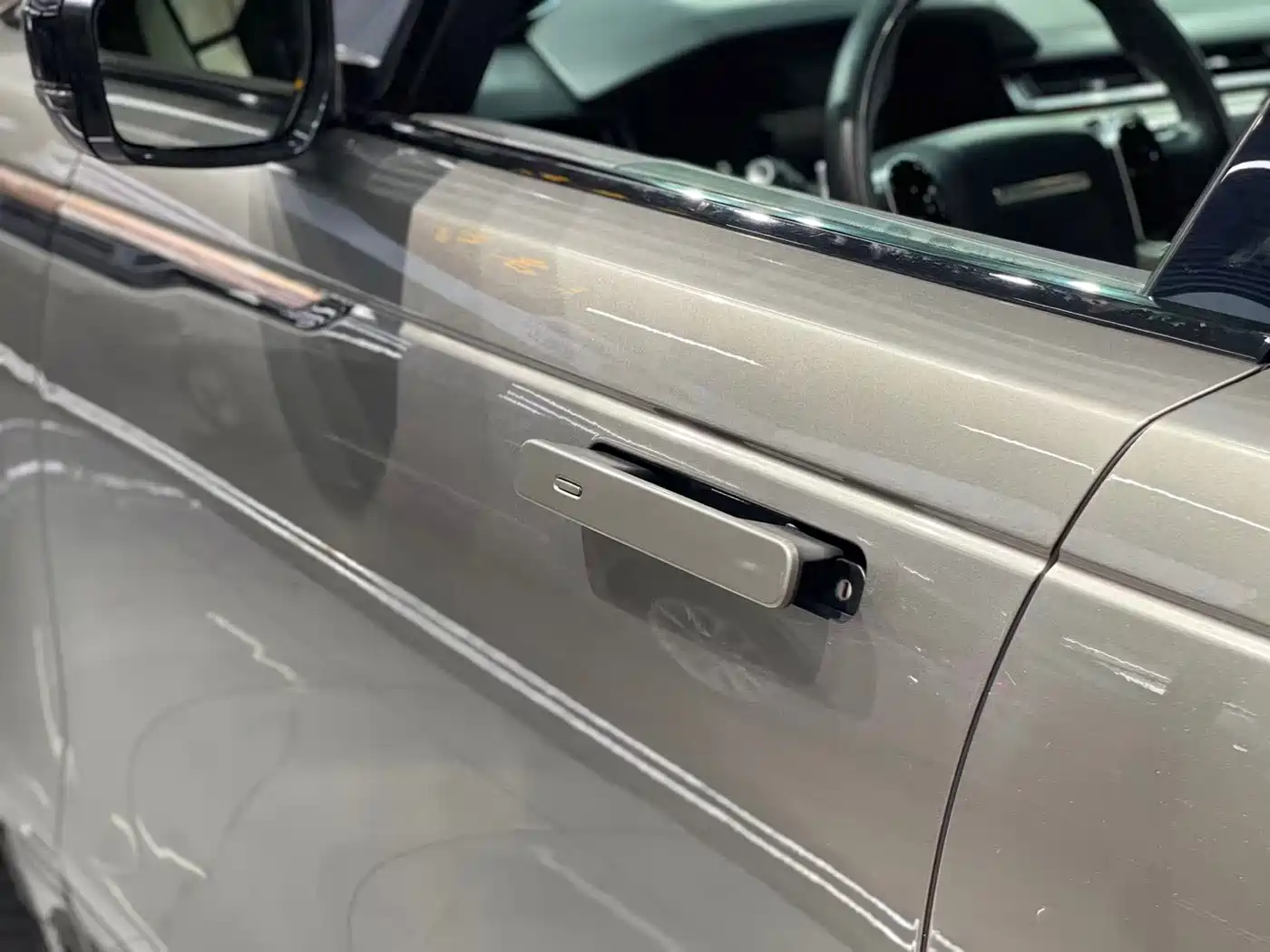 Land Rover Range Rover Velar 2018 P380 R-DYNAMIC SE фото 14