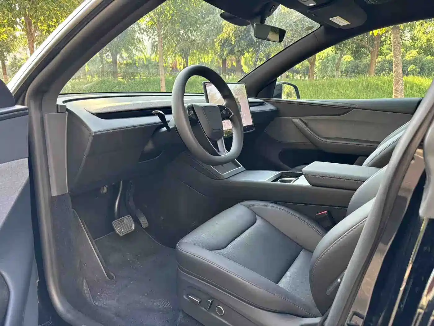 Tesla Model Y 2026 2026 Rear-Wheel Drive