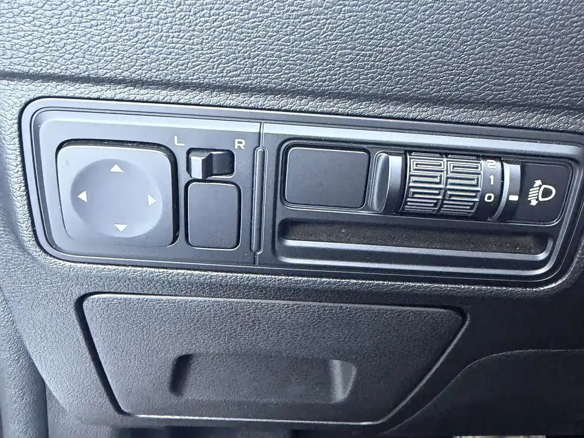 Geely Vision X3 2022 2021 PRO 1.5L CVT Premium