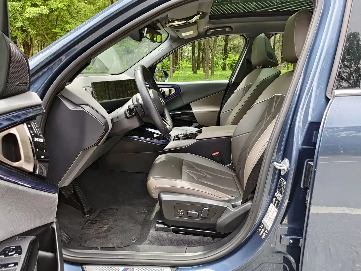 BMW X3 2025 xDrive30L Premium M Sport Package фото 4
