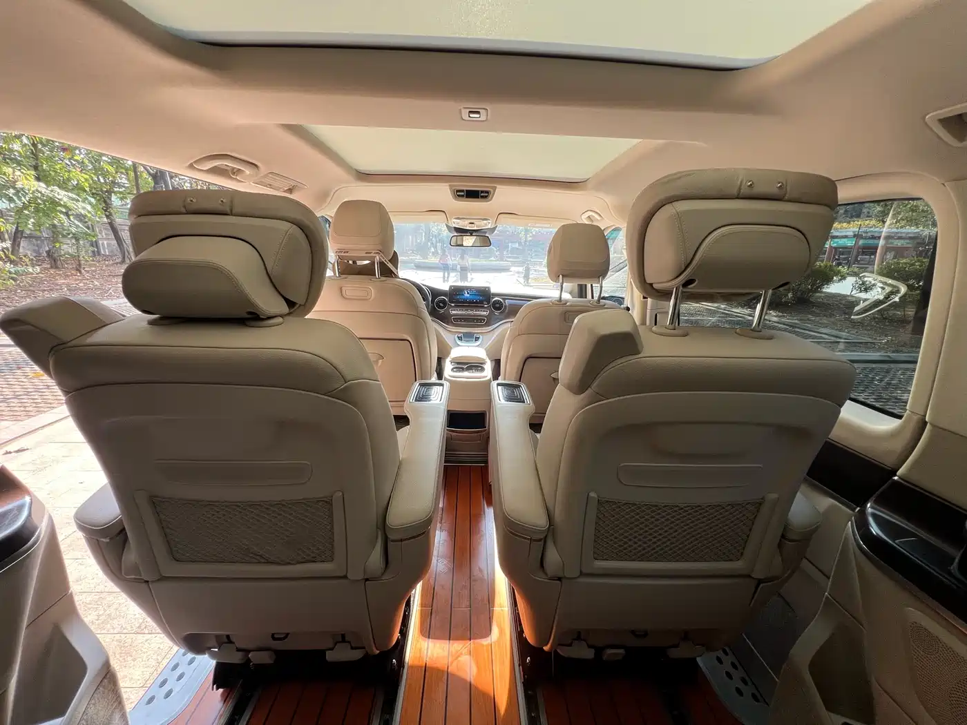 Mercedes-Benz V-Class 2021 V 260 Pilot Edition фото 18