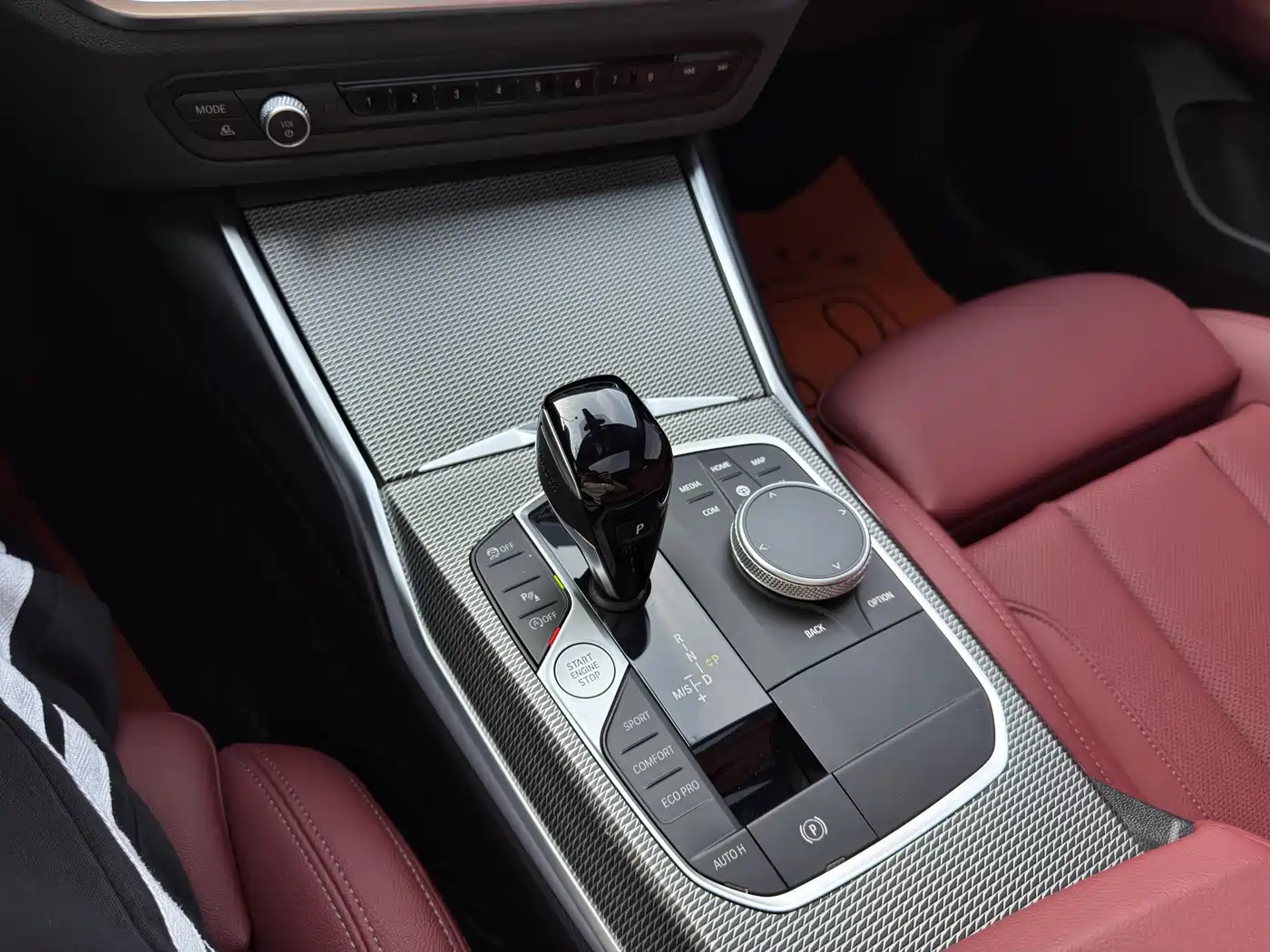 BMW 4 Series 2023 425i Gran Coupe M Sport Shadowline Package фото 7