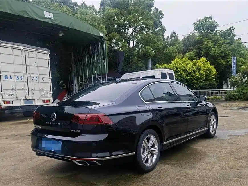 Volkswagen Magotan 2023 2 Million Units Commemorative Edition 280TSI DSG Comfort фото 4