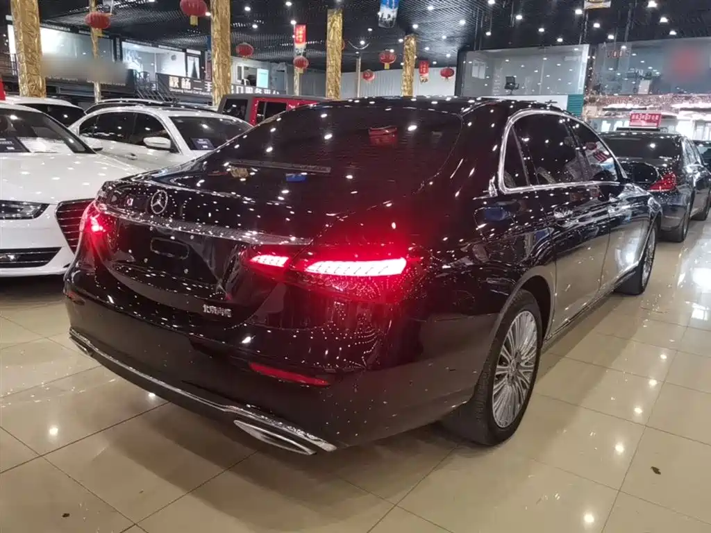 Mercedes-Benz E-Class 2022 Second Facelift E 300 L Luxury фото 7