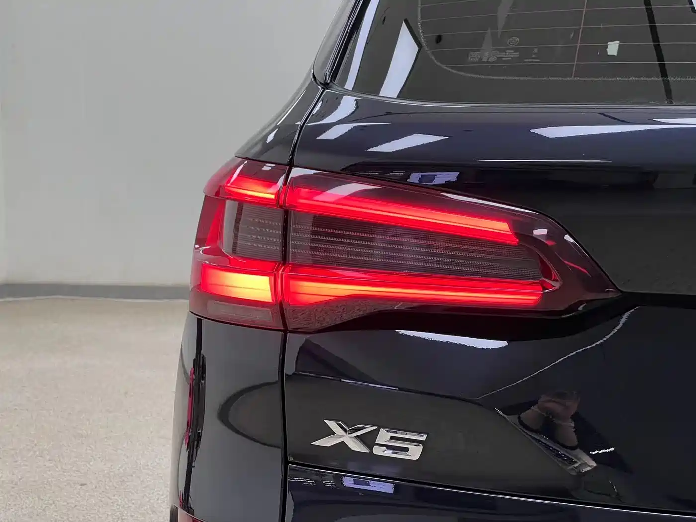 BMW X5 2022 Facelift xDrive 40Li Premium M Sport Package фото 11
