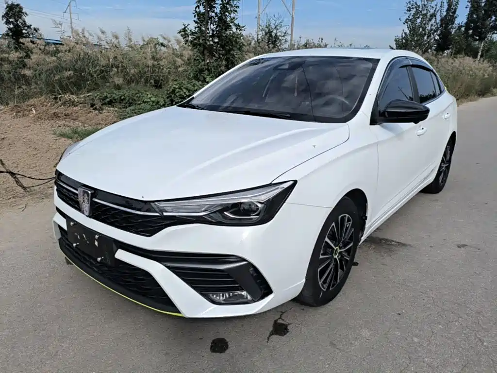 Фото 1 - Roewe i5