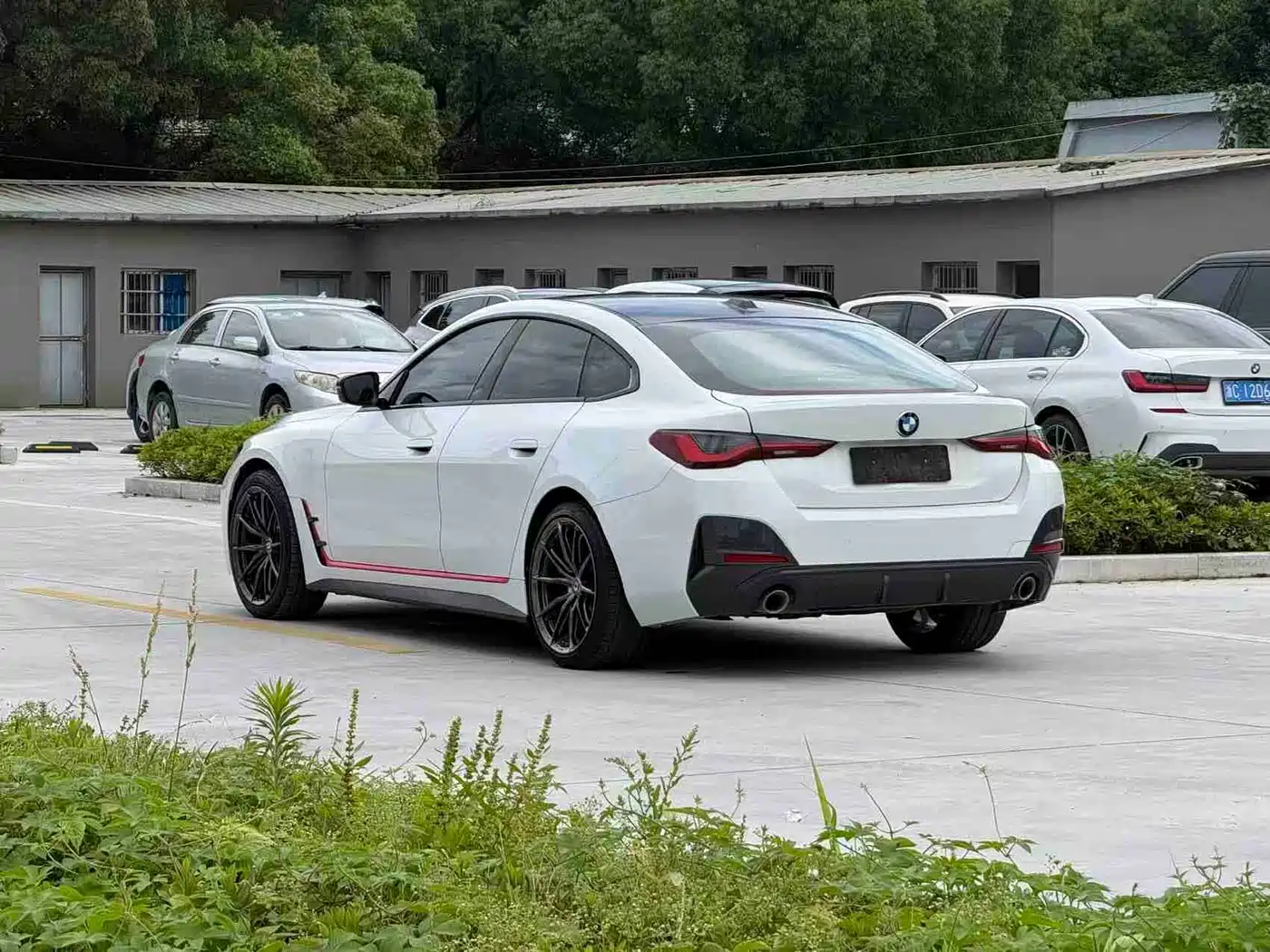 BMW 4 Series 2023 425i Gran Coupe M Sport Package фото 5
