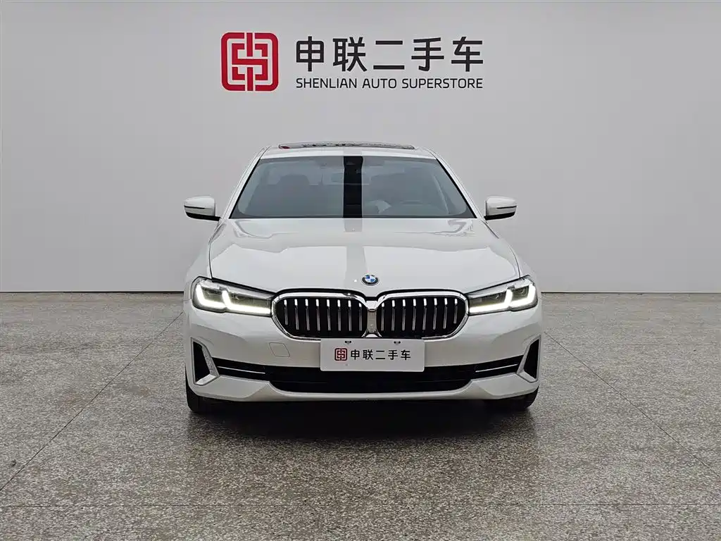 BMW 5 Series 2023 530Li Leading Luxury Package фото 5