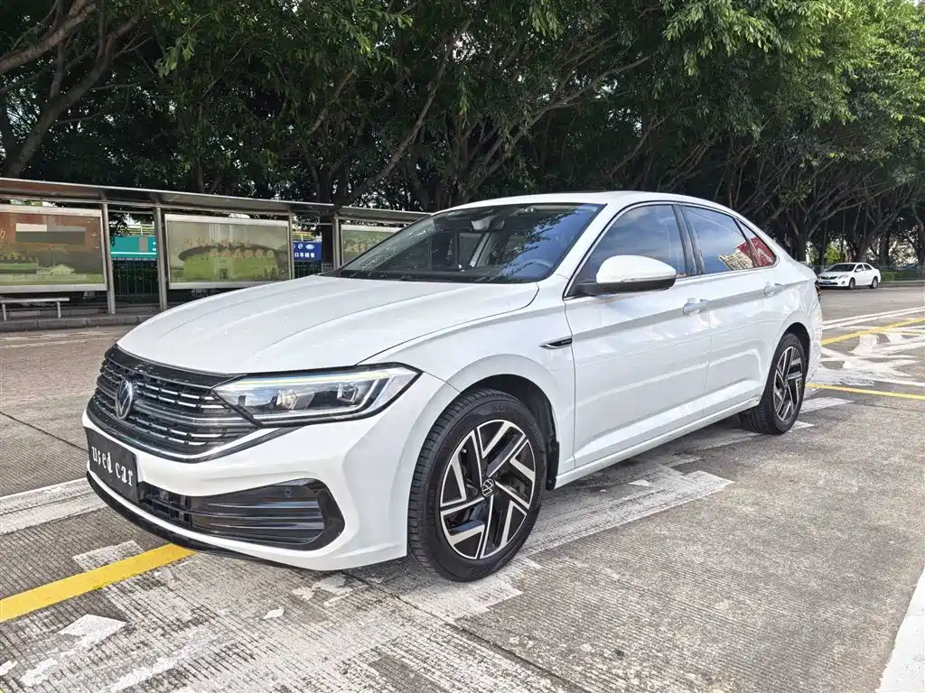 Volkswagen Sagitar 2023 300TSI DSG Surpassing Edition