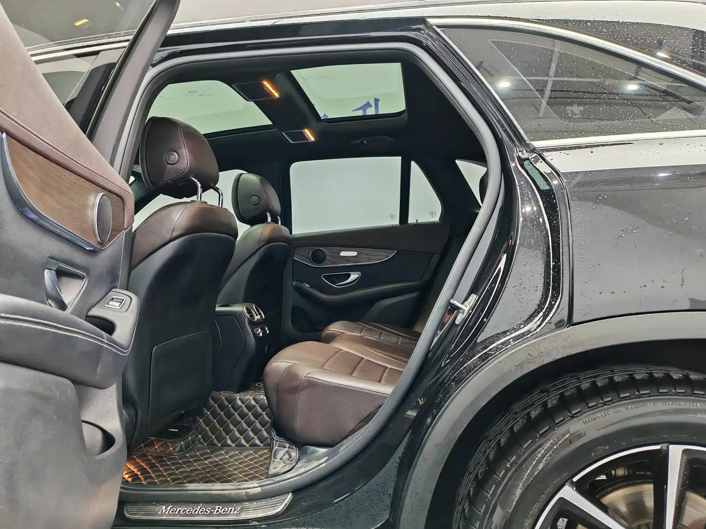 Mercedes-Benz GLC 2021 GLC 260 L 4MATIC Luxury фото 12