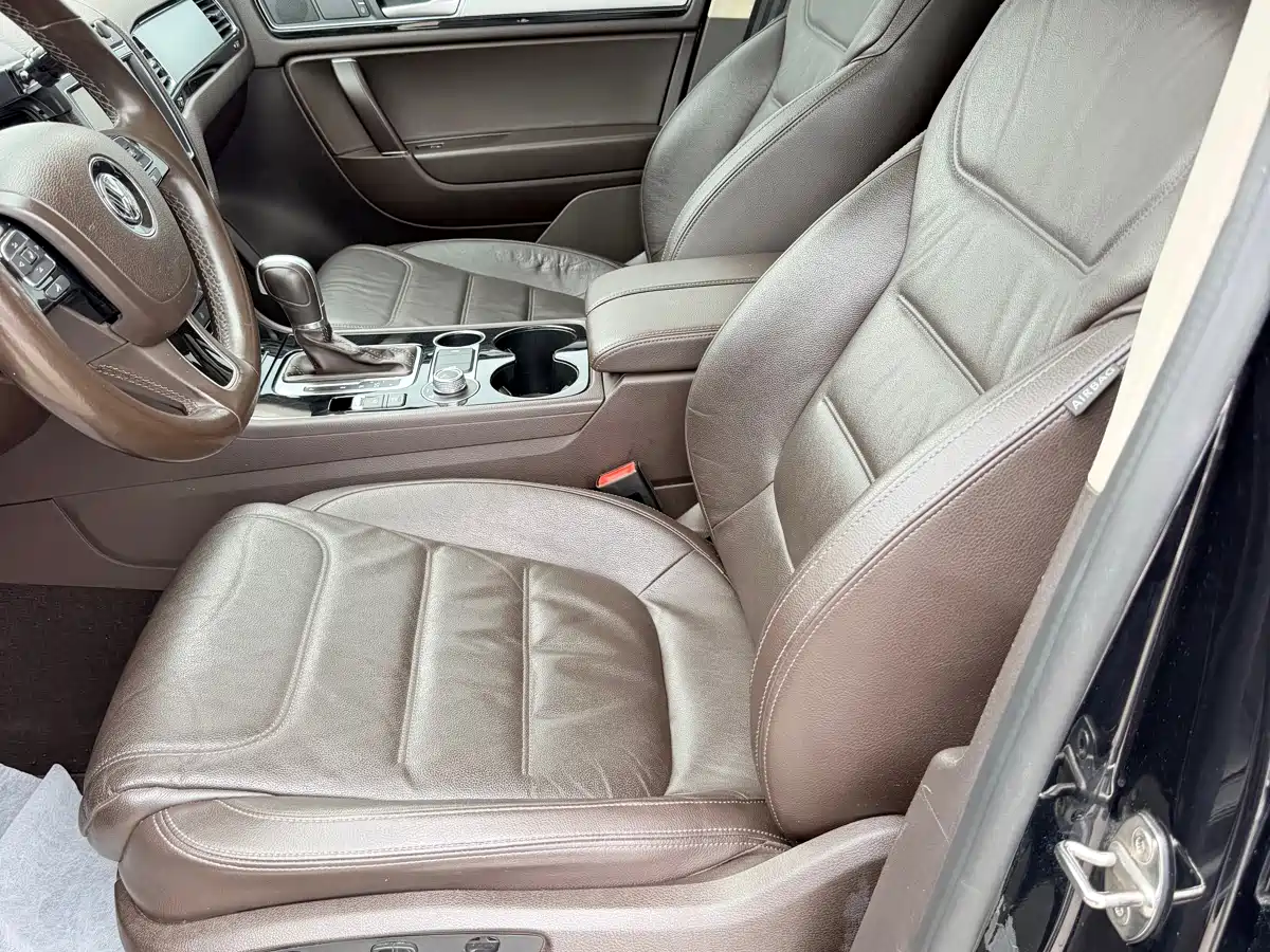 Volkswagen Touareg 2016 3.0TSI Standard фото 9