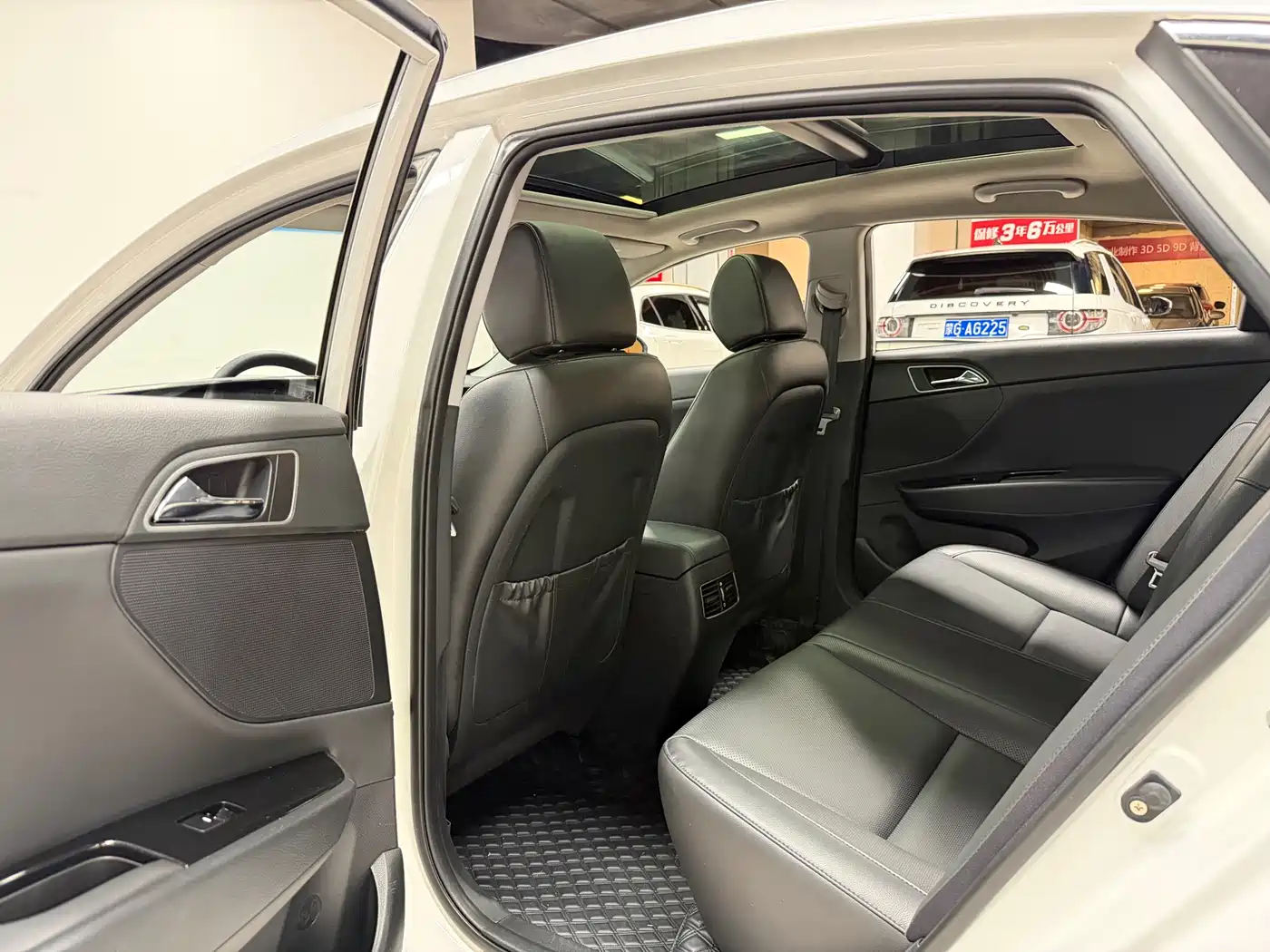 Hyundai Mistra 2016 1.8L Automatic Smart GLS фото 8