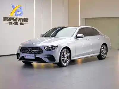 Mercedes-Benz E