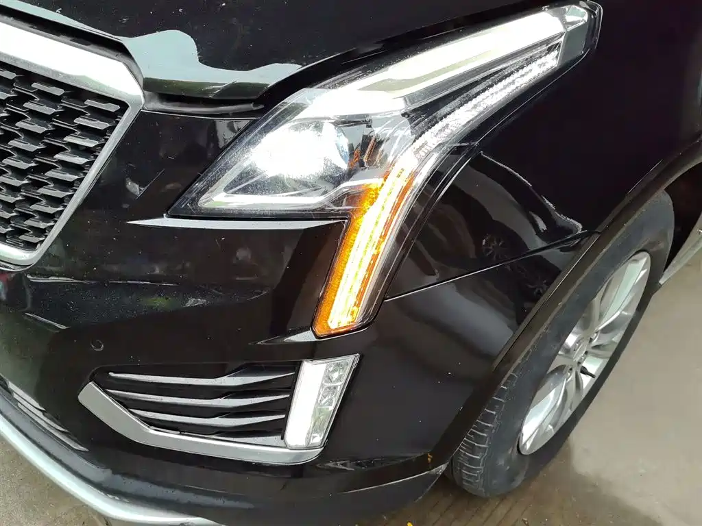 Cadillac XT5 2021 2.0T 2WD Luxury Edition фото 18