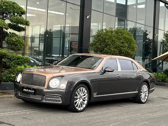  Bentley Mulsanne 2017 6.8T Long Wheelbase