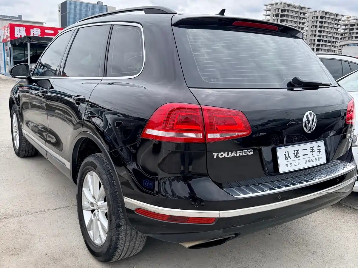 Volkswagen Touareg 2016 3.0TSI Standard фото 4