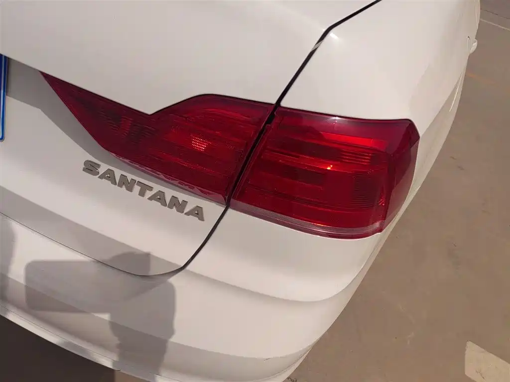 Volkswagen Santana 2018 1.5L Manual Trend Edition фото 8