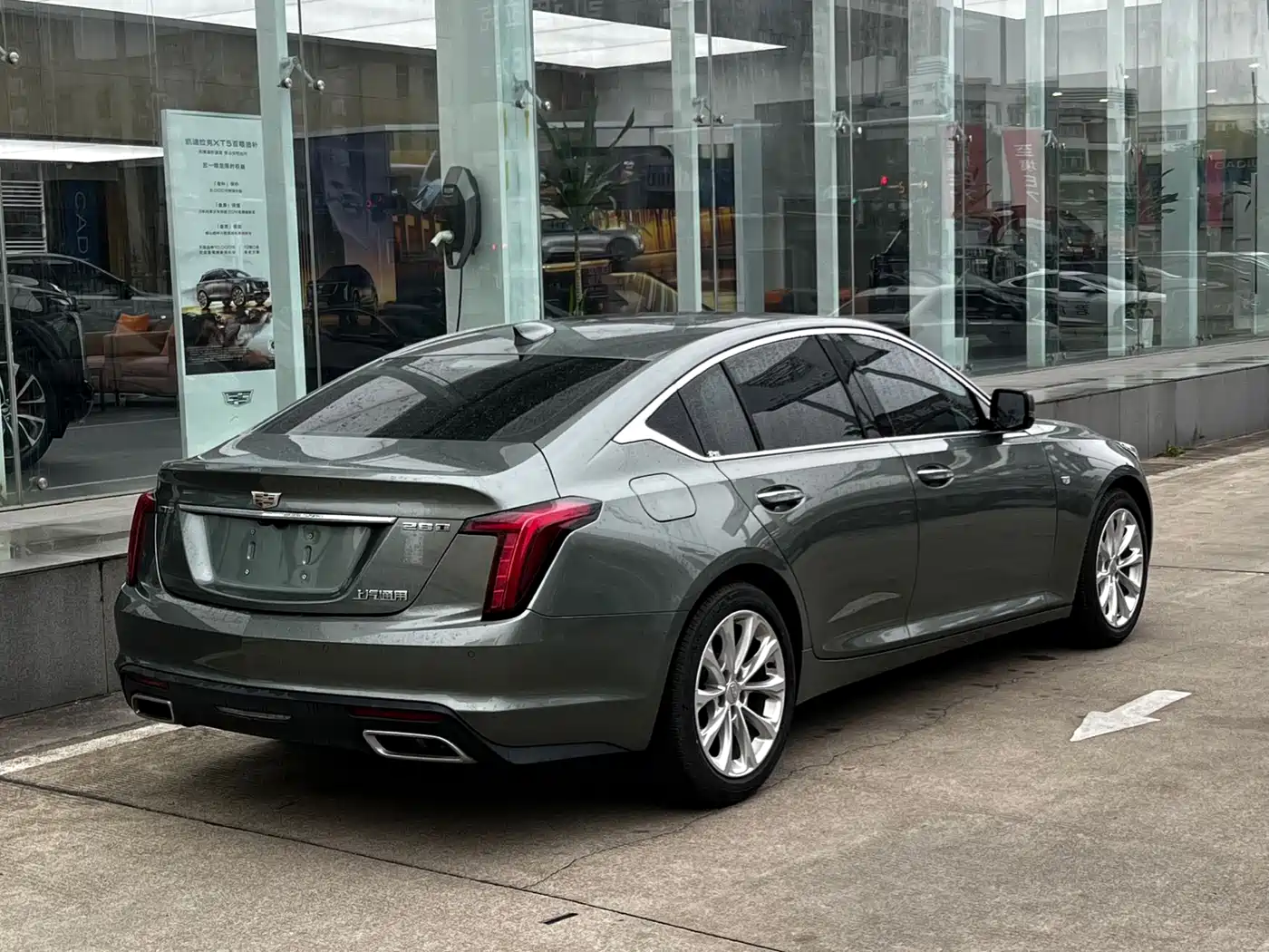 Cadillac CT5 2022 28T Luxury (Standard) фото 5