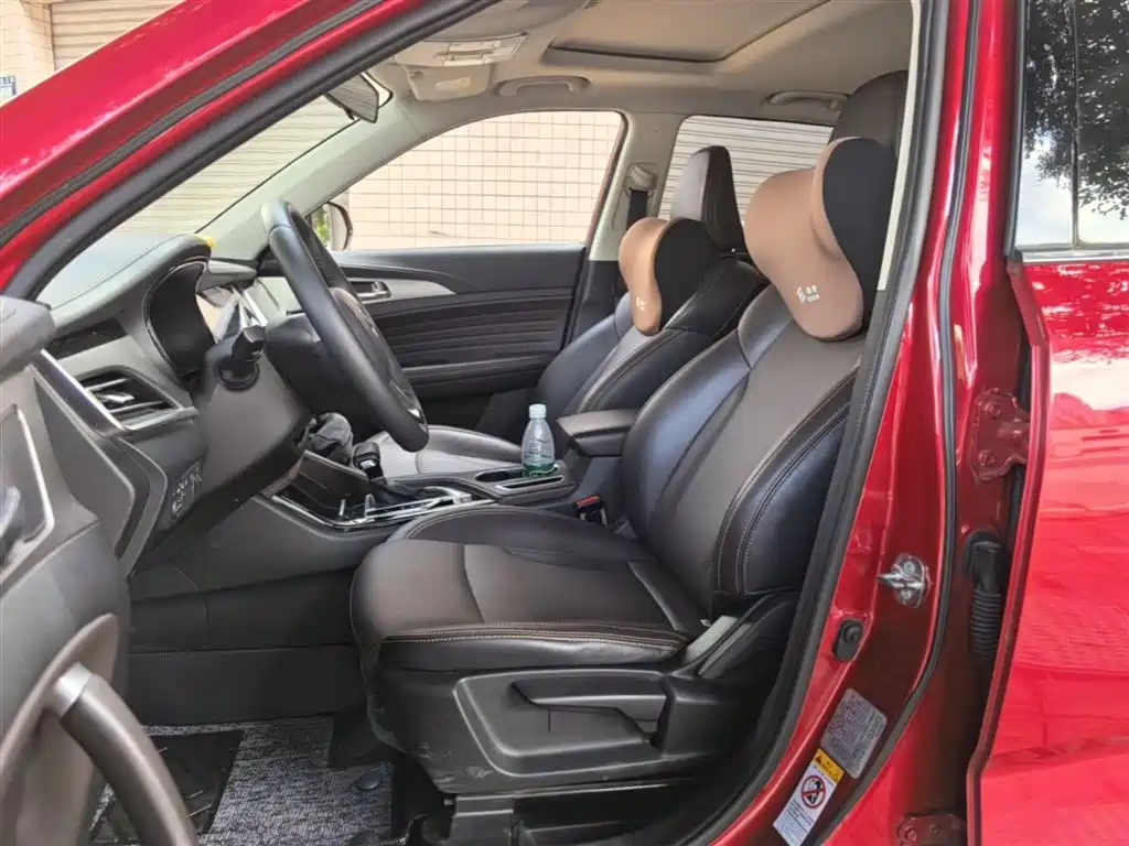 Changan CS35 PLUS 2019 2018 1.6L Automatic Cool Connect China V