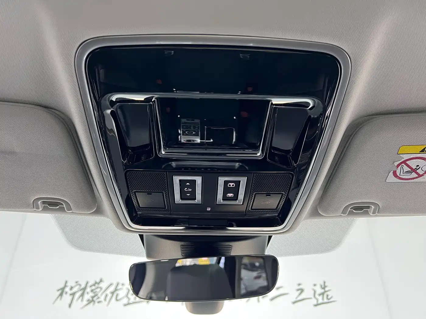 Land Rover Range Rover фото 33