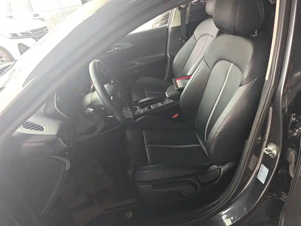 Hyundai Fista 2019 280TGDi Sport Edition China V фото 15