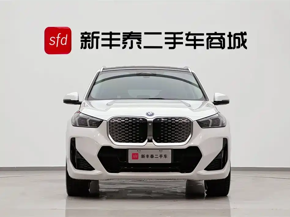 BMW iX1 2023 xDrive30L M Sport Package фото 2