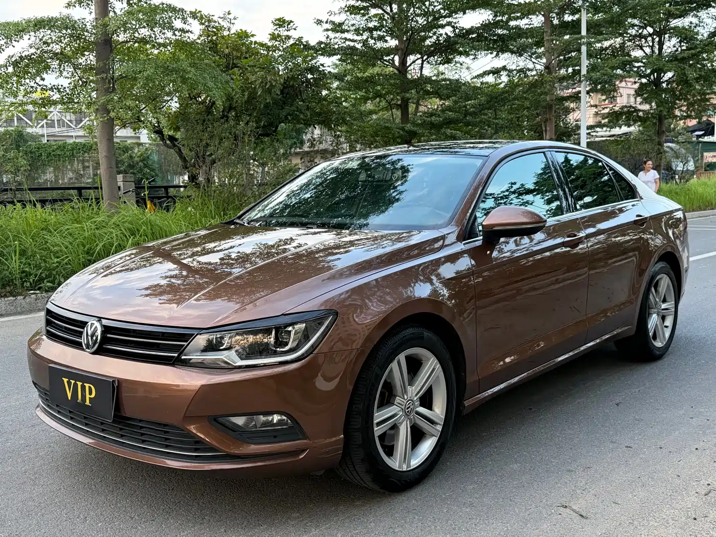 Volkswagen Lamando 2015 330TSI DSG Comfort