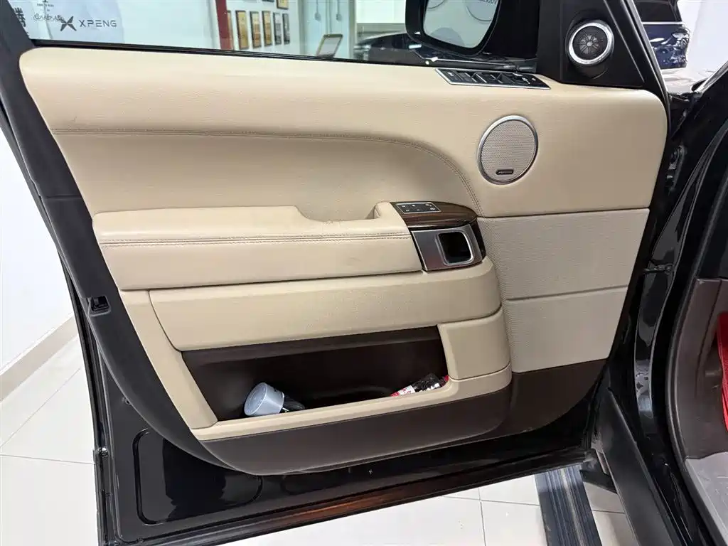Land Rover Range Rover 2017 3.0 SC V6 Vogue фото 21