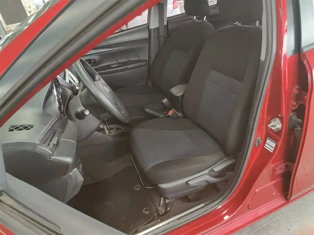 Toyota YARiS L Zhi Xuan 2016 Facelift 1.5E CVT Charming Edition фото 11