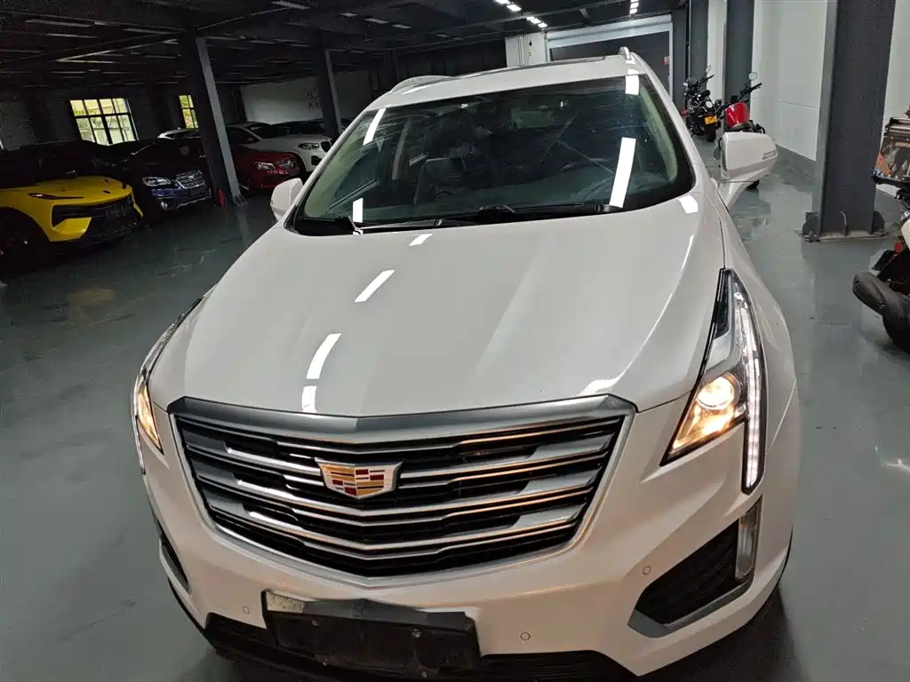 Cadillac XT5 2018 25T Luxury фото 3